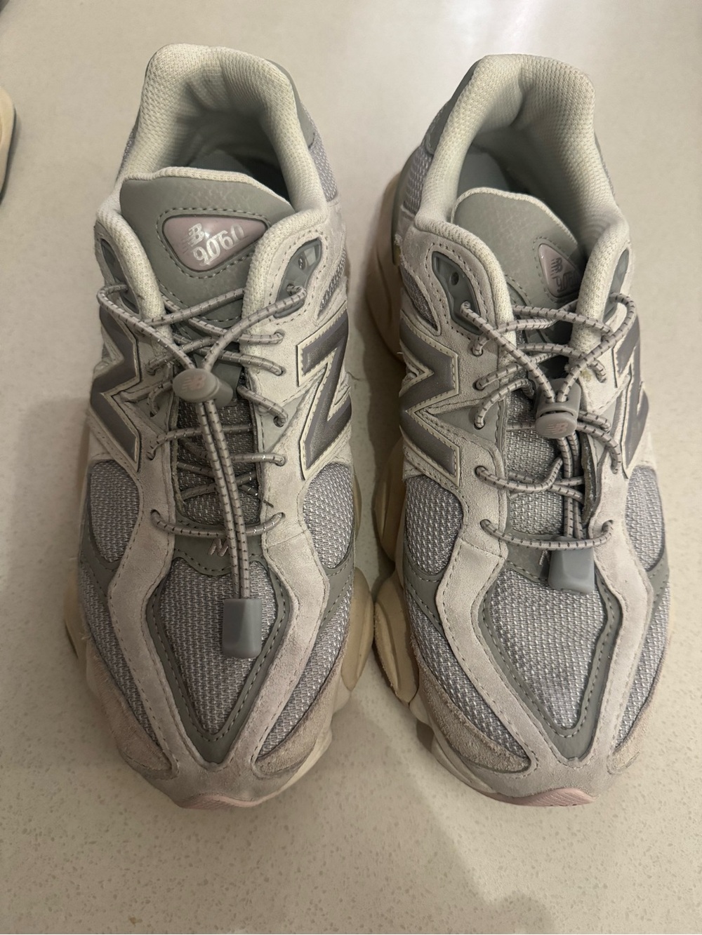 New Balance Women's Sneakers in Light Gray and Cream